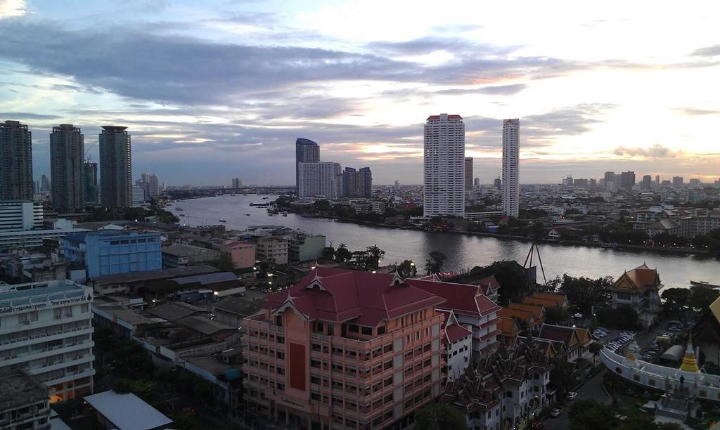 Big Orange Localstay At Siam Bangkok Exterior foto
